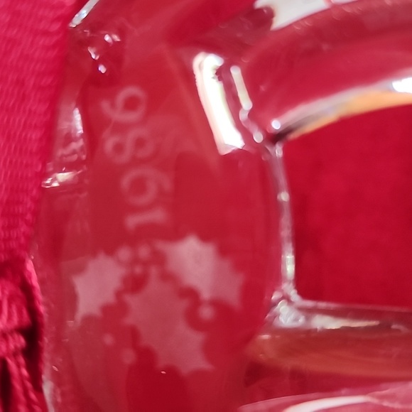 1986 Vintage, Orrefors Crystal Christmas Reindeer Ornament. In Original Box. - Picture 5 of 8